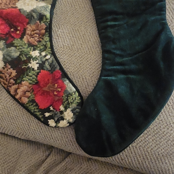Vintage Needlepoint Christmas Stockings With Velvet Back - Picture 4 of 6